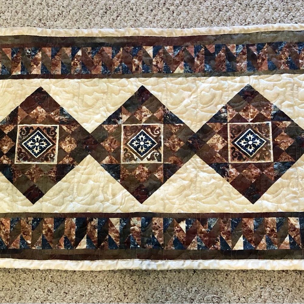 Quilted Diamond Patchwork Table Runner